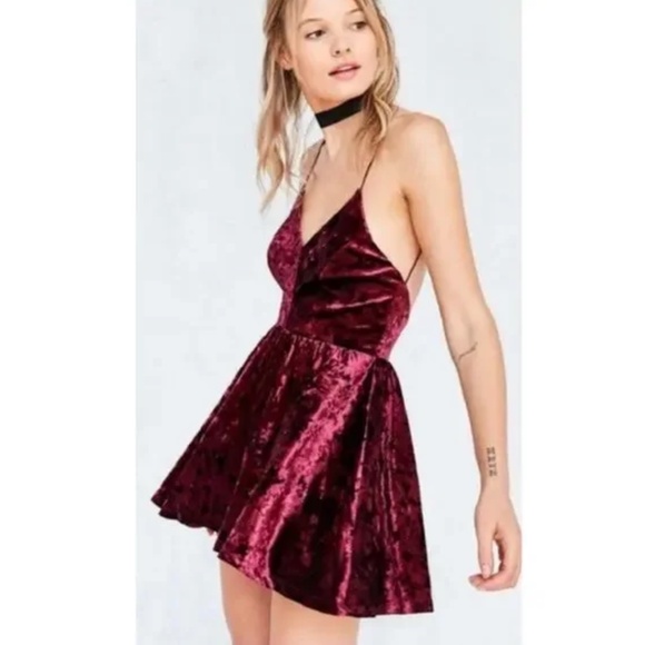 Silence & Noise Velvet Burgundy Dress Romper - Picture 2 of 6